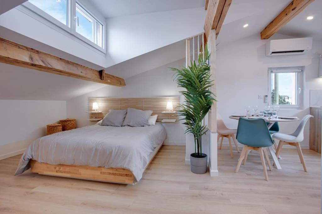 Apartmán Le Saint-Exupery Toulouse Exteriér fotografie